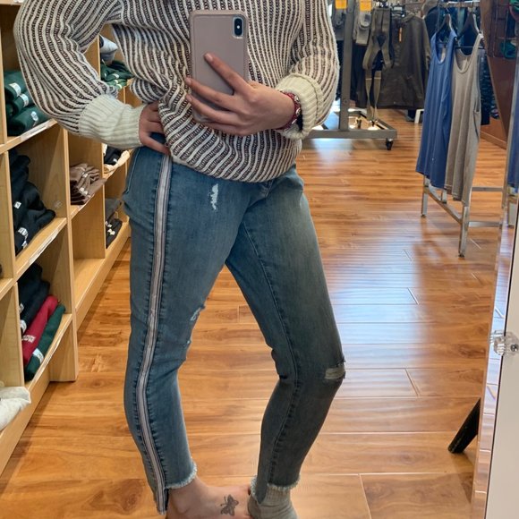 Lola Jeans - Alexa Bay HighRise Skinny Ankle - Picture 8 of 8